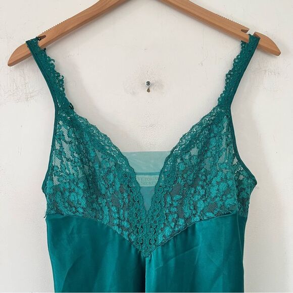 Victoria's Secret Gold Label Teal Negligee Lace Trim Night Dress Chemise Slip - Picture 10 of 12